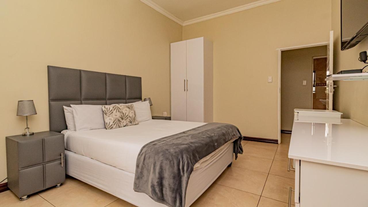 See You There Accommodation 1 Центурион Экстерьер фото